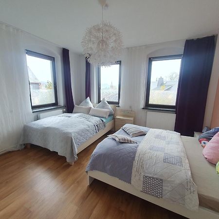 Familienfreundliche Ferienwohnung Erzgebirge 施内贝格 外观 照片