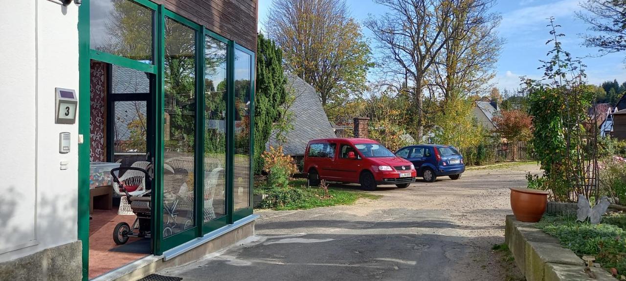 Familienfreundliche Ferienwohnung Erzgebirge 施内贝格 外观 照片