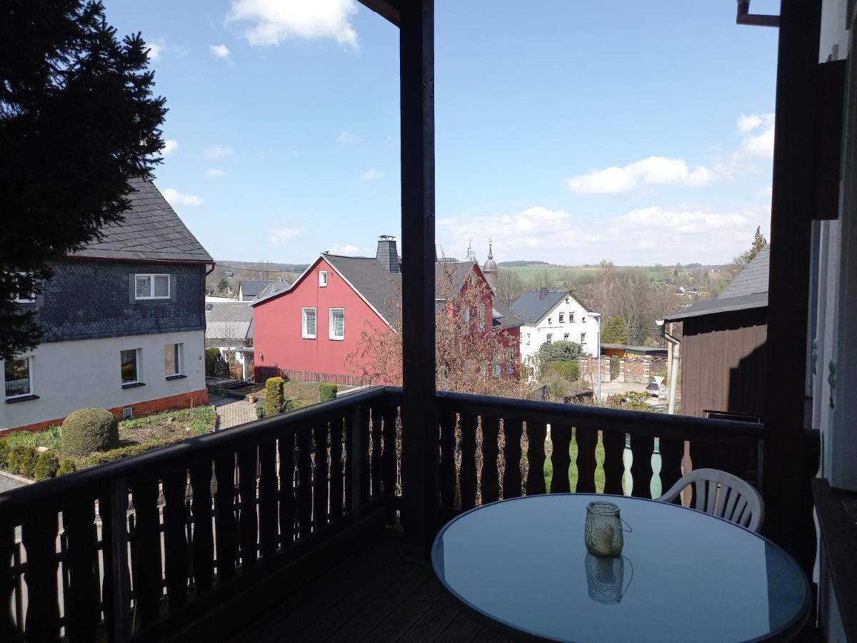 Familienfreundliche Ferienwohnung Erzgebirge 施内贝格 外观 照片